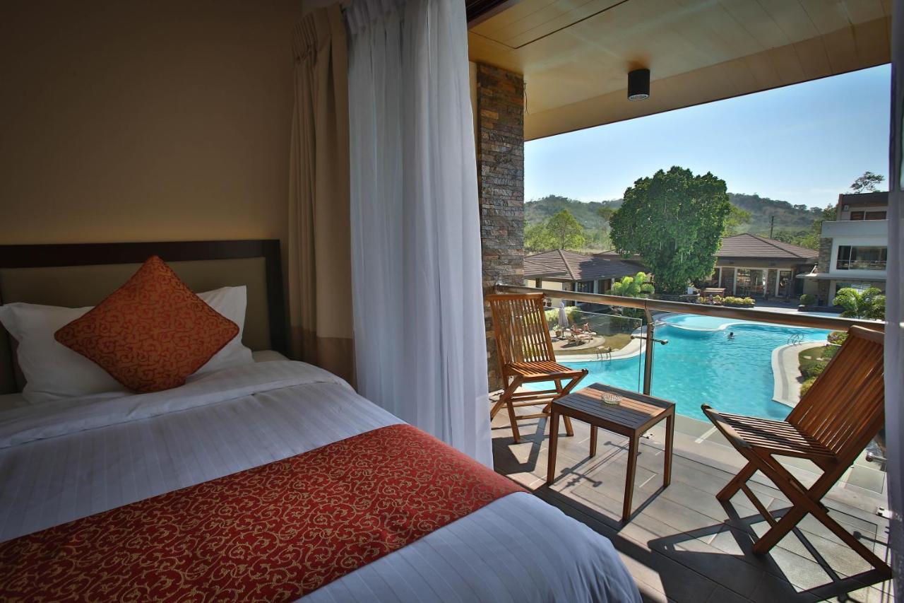 Coron Soleil Garden Resort Bagian luar foto