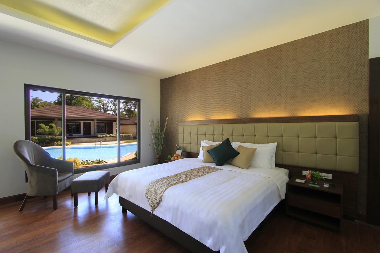 Coron Soleil Garden Resort Bagian luar foto