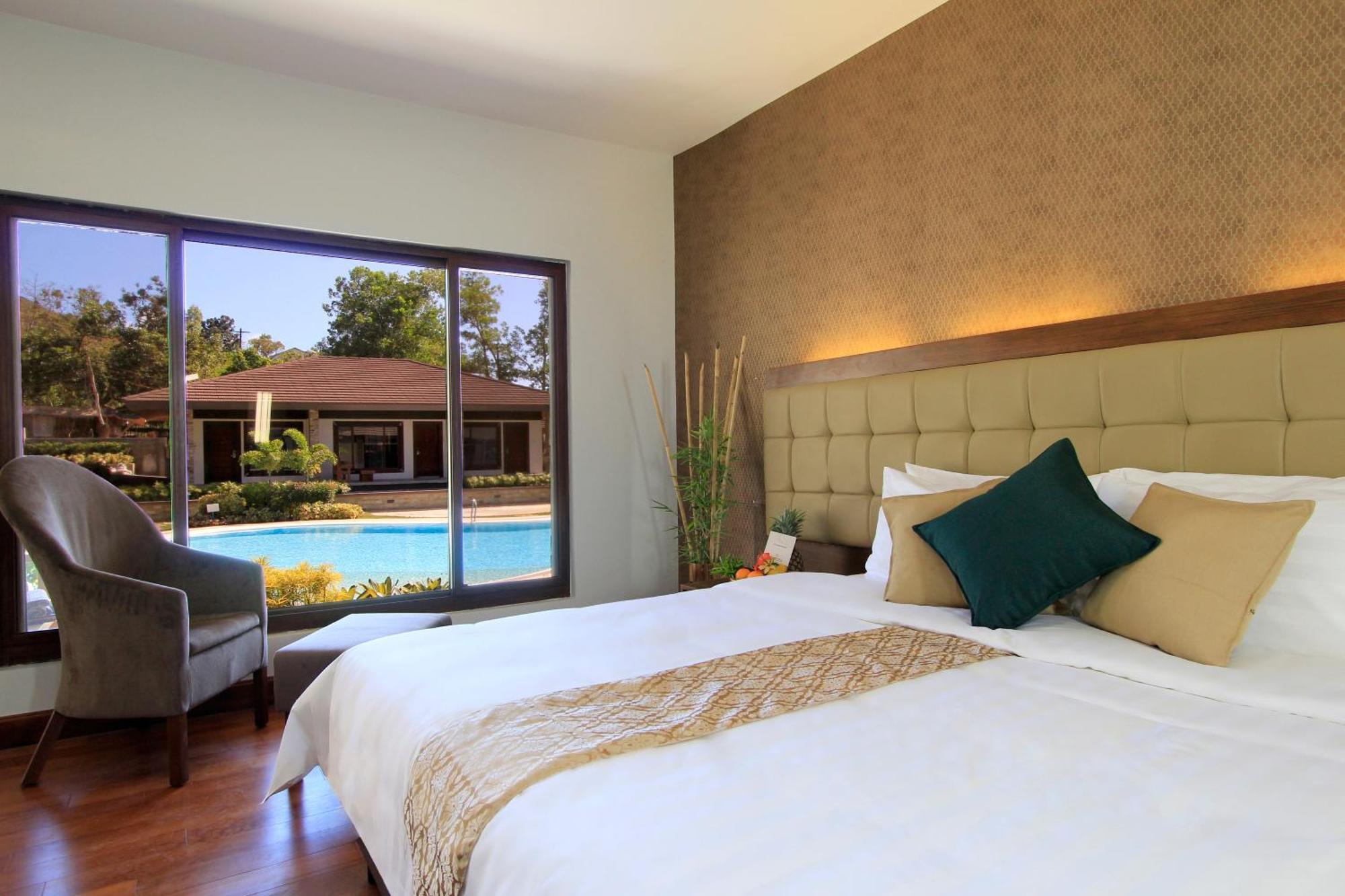 Coron Soleil Garden Resort Bagian luar foto