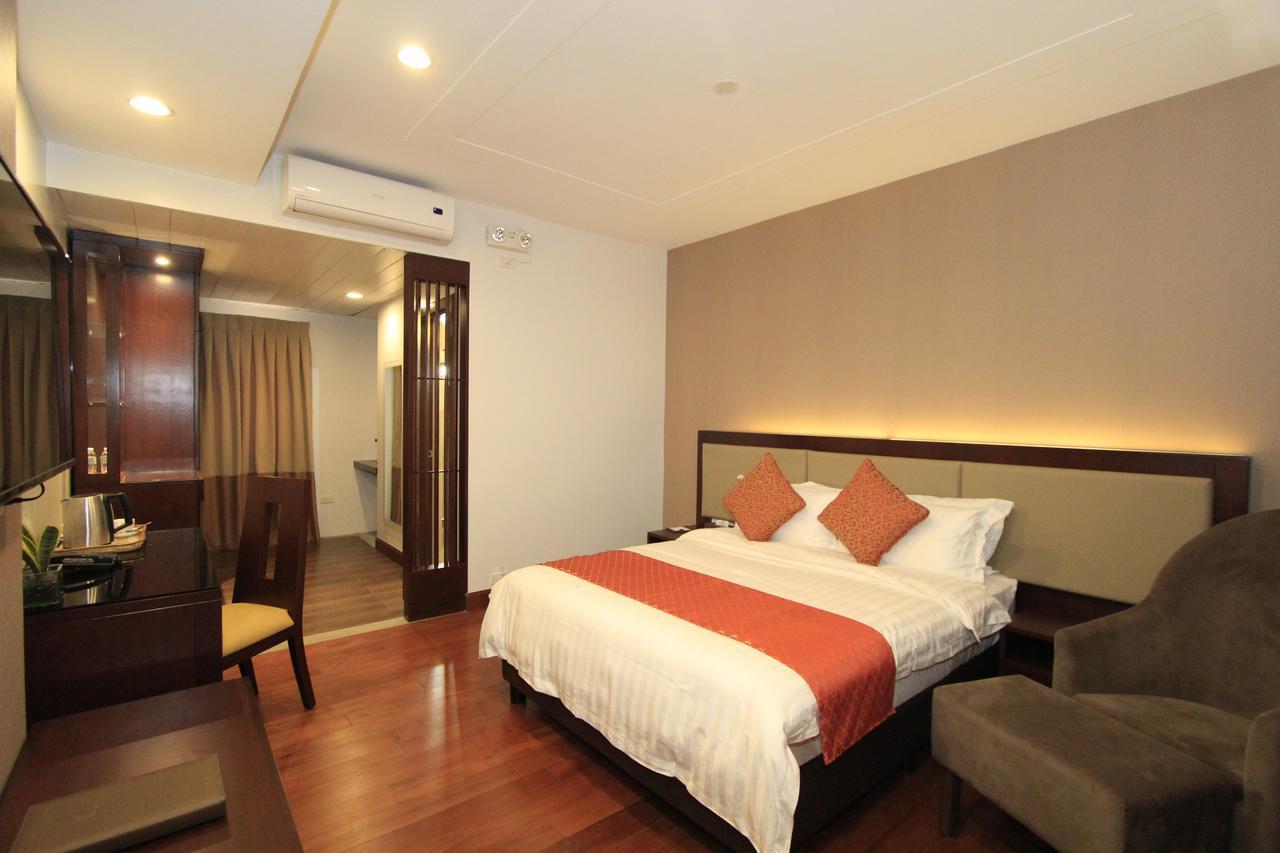Coron Soleil Garden Resort Bagian luar foto