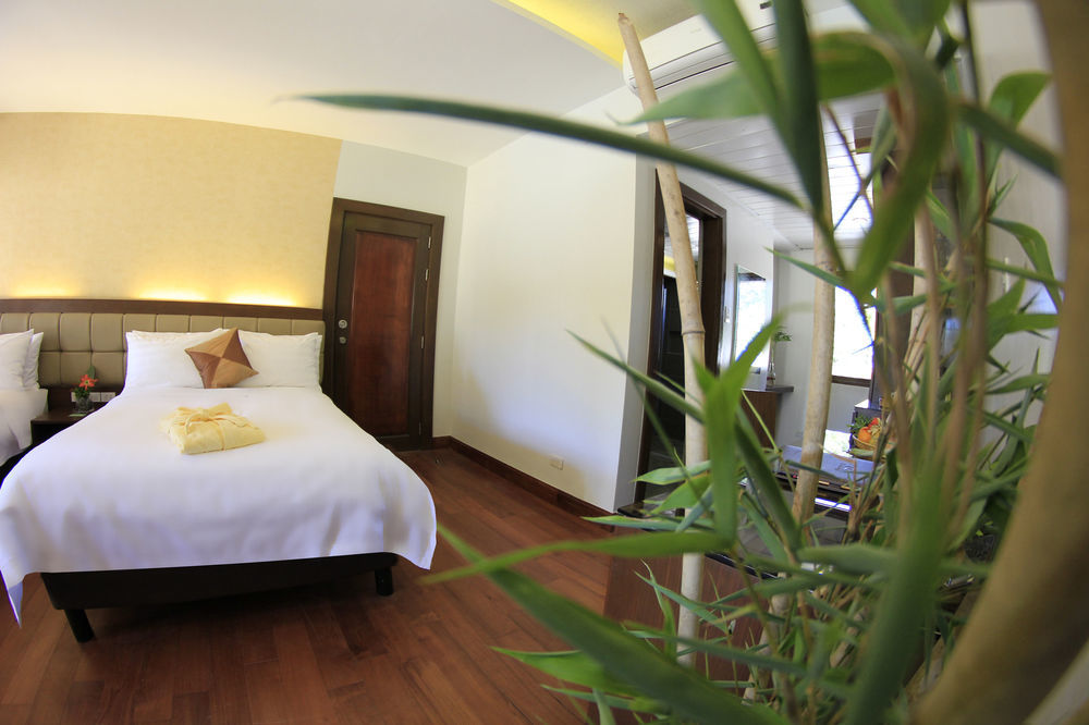Coron Soleil Garden Resort Bagian luar foto