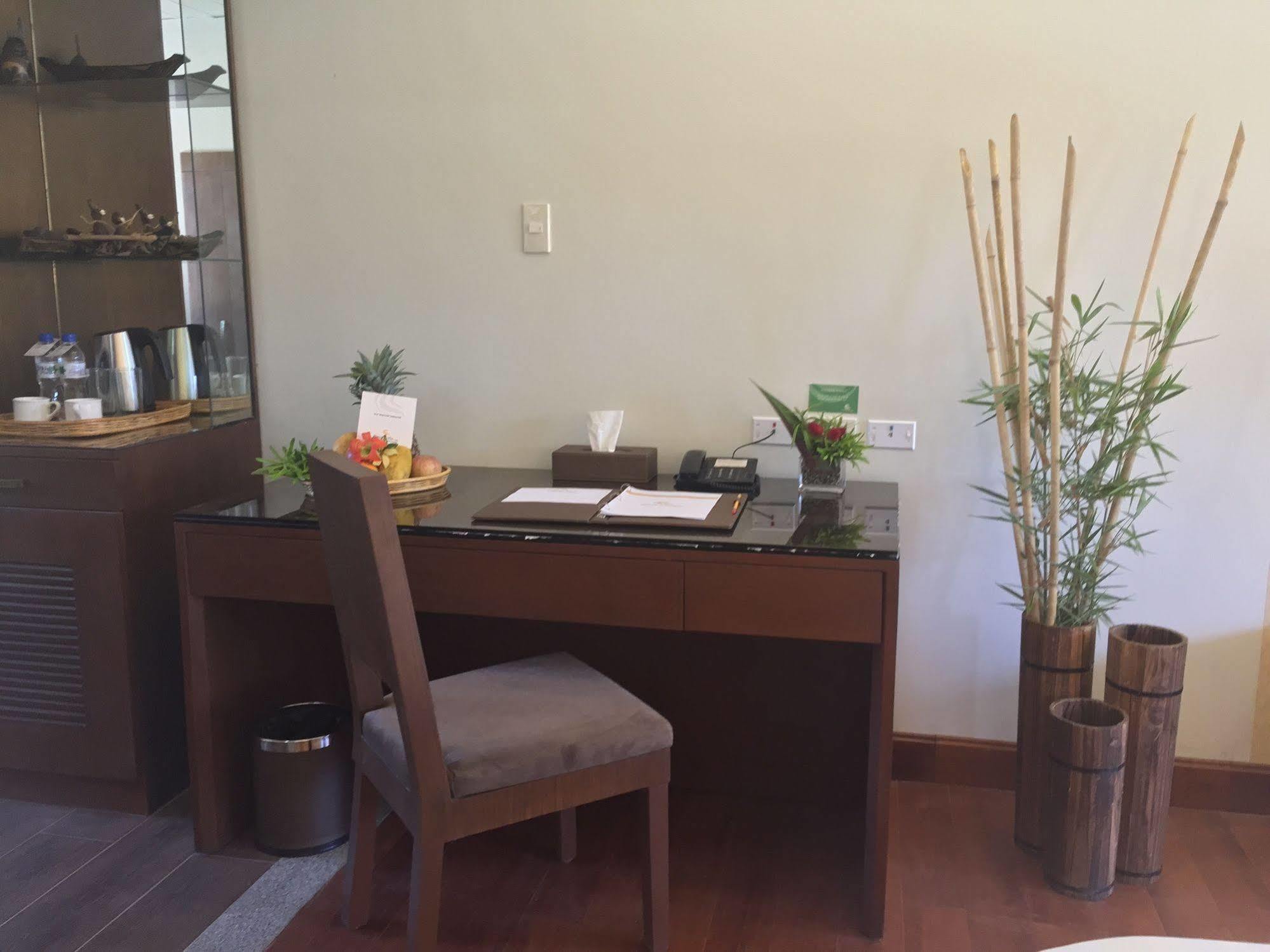 Coron Soleil Garden Resort Bagian luar foto